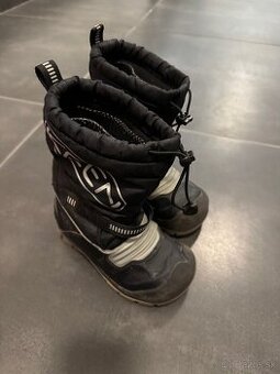 Keen snehule 27/28