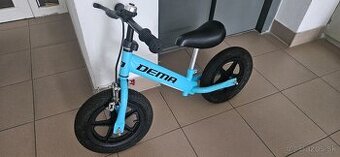 Odrážali Dema