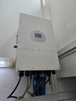 Fotovoltaický menič, stiedač . DEYE hybrid