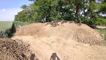 Darujem zeminu