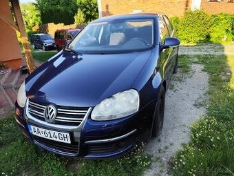 Volkswagen Jetta 1.6 BSE