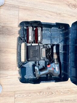 Bosch GSR 18V-50 - vŕtací skrutkovač