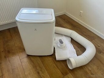 Predám mobilnú klimatizáciu Electrolux Comfort 600 EXP26U339