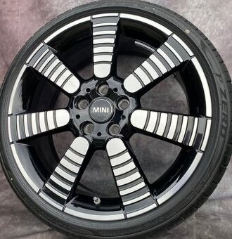 Letní sady alu Mini Cooper 205/40R18 86W