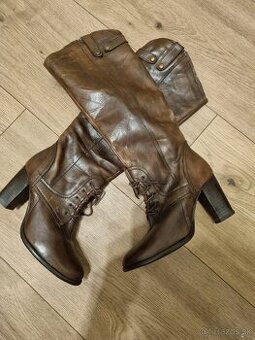 nové kožené hnedé čižmy veľ. 36