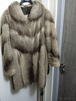 Predám kožuch z nutrie.