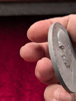 Predám vzácnu Zn medailu JUDr Emil Hácha