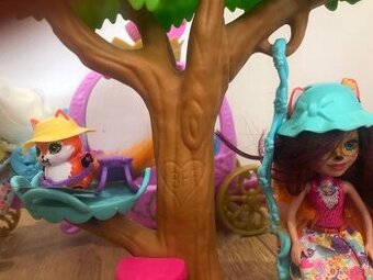 Enchantimals domáca pohoda - na ihrisku