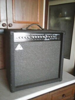 Gitarové kombo 60W