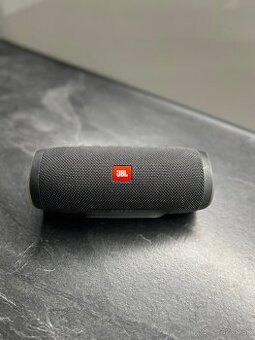 JBL CHARGE 3