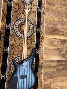 Bass gitara SR300