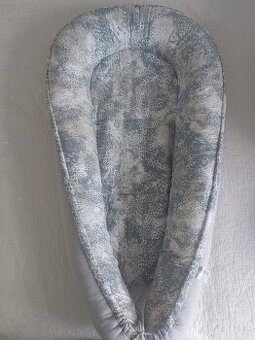 Hniezdo Floo for baby