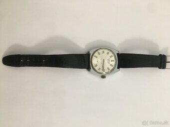 Predám švajčiarske vojenske hodinky z chronografom