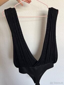 Nové čierne trblietavé body