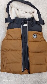 Zateplená vesta H&M 134/140