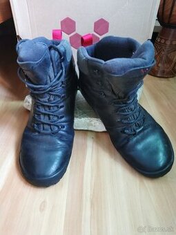 Vivobarefoot tracker FG 46