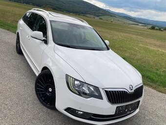 SKODA SUPERB Combi 2.0 TDI FULL VYBAVA