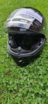 prilba na moto