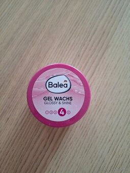 Nový voskový gél na vlasy Balea