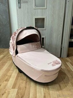 Predám vaničku značky Cybex v edícii Simply Flowers Pink