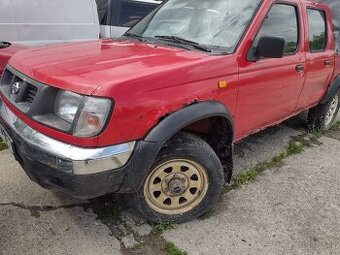 Nissan Double Cab 4WD