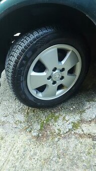 195/60 R15
