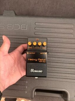 Boss HM-2W Gitarový efekt