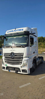 MERCEDES-BENZ Actros mega