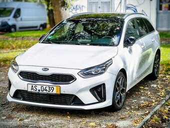 KIA CEED SW GT-LINE 2021 KESSY LINE SIDE JBL