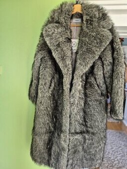 Dámsky kožuch