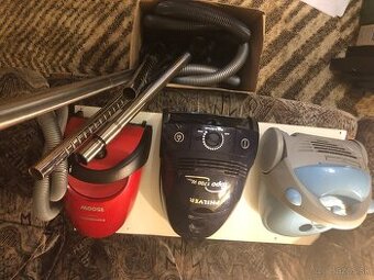 Predám tieto 3 ks kompletné funkčné a výkonné vysávače