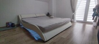 Manželka posteľ 200x180