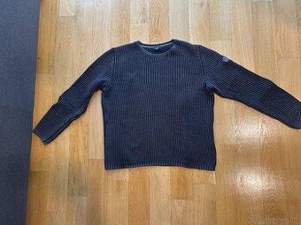 Krásny pánsky sveter JOOP.