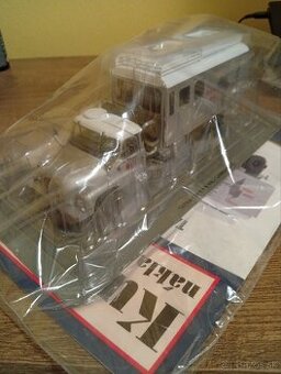 Model Tatra 138 Lambaréné