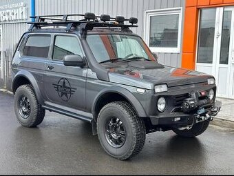 Lada Niva 4x4 URBAN/BRONTO