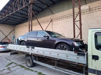 Predám rozpredám vymením Lancia Thema 2