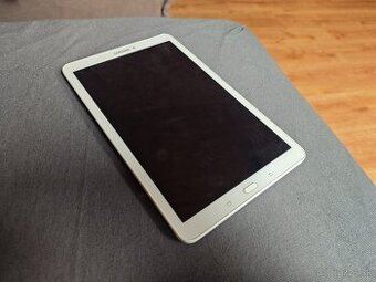 Predam starsi tablet samsung