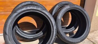 Predám letné pneumatiky Pirelli P Zero 21"