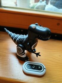 Dinosaurus na diaľkové ovládanie - 1