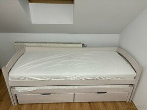 Detská posteľ z masívu 80x200