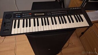 KLAVES ROLAND JUNO 1