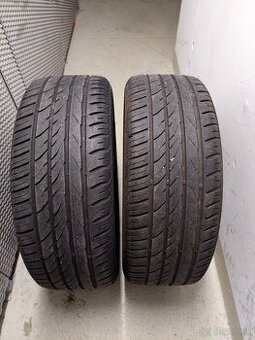 235/55/18