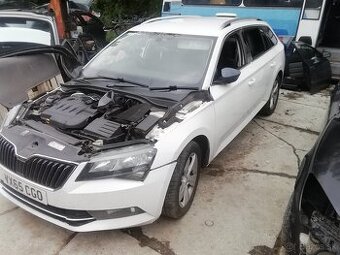 Rozpredám škoda superb 3 combi 2,0 tdi motor DFE