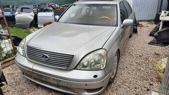 Predám kapota maska blantik Svetlo Kufor Tlmiče LEXUS LS430