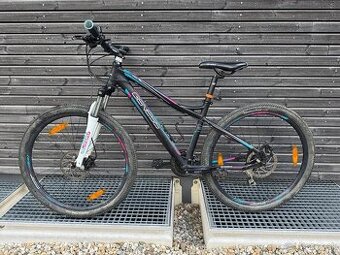 Dámsky bicykel GENESIS (M) s kotúčovými brzdami, 27,5 kolesá