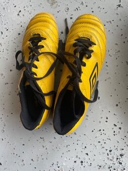 Umbro kopačky 33 - 1