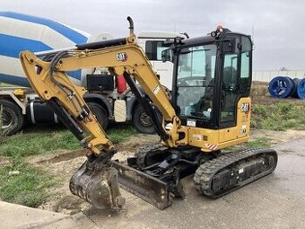 CAT 302.7CR