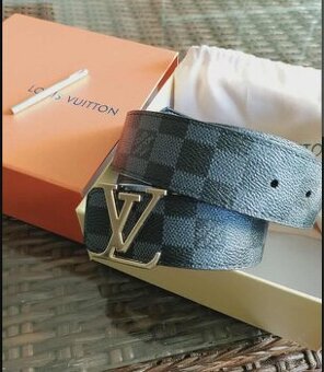 Louis Vuitton. - 1
