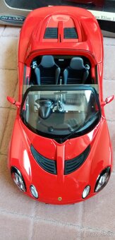 Model 1:18 LOTUS Elise 111s 2003