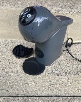 Kávovar NESCAFÉ Dolce Gusto Genio S